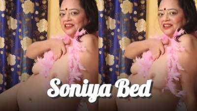 Soniya Bed